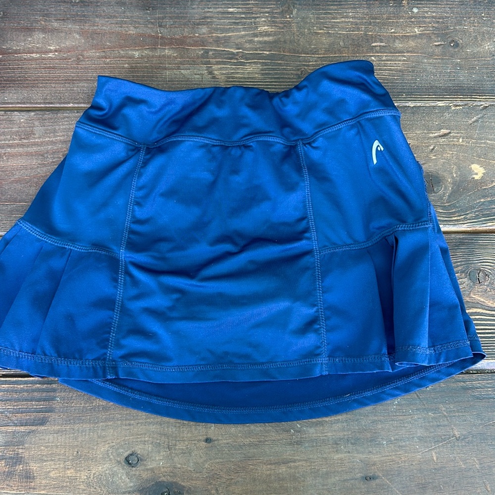 Head skort